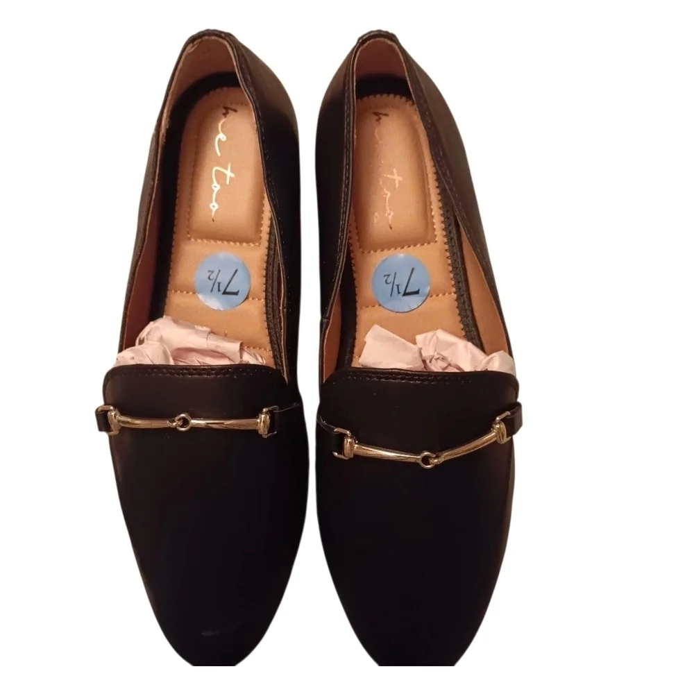 Me Too Shoes Gold Hardware On Black Vegan Leather Loafer 7.5